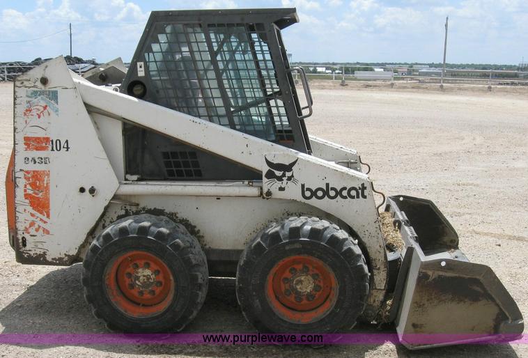 image for item 4288 1990 Bobcat 843B skid steer