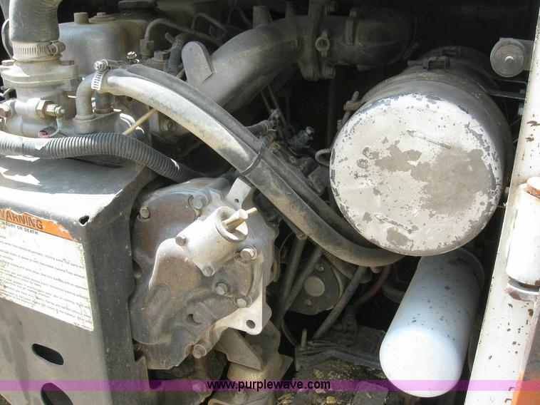 image for item 4288 1990 Bobcat 843B skid steer