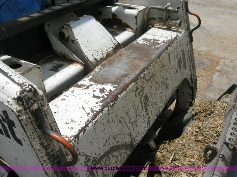 image for item 4288 1990 Bobcat 843B skid steer