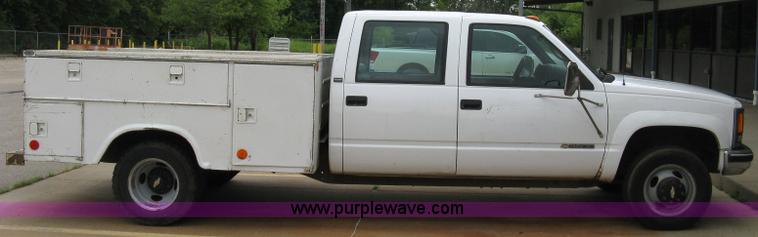 image for item 5032 1995 Chevrolet K3500 four door pickup with utility bed