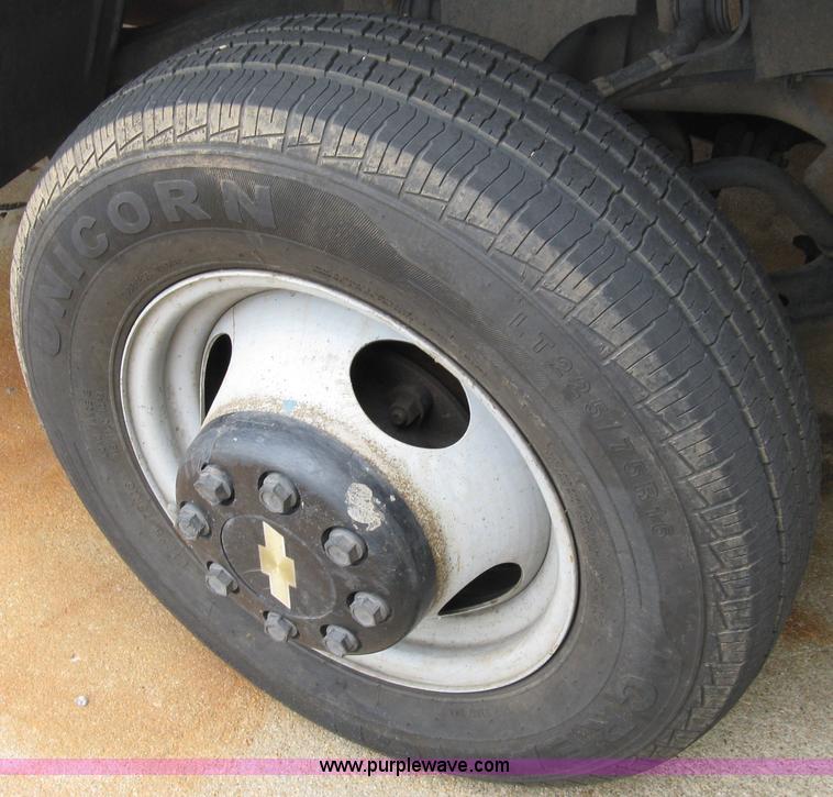 image for item 5032 1995 Chevrolet K3500 four door pickup with utility bed