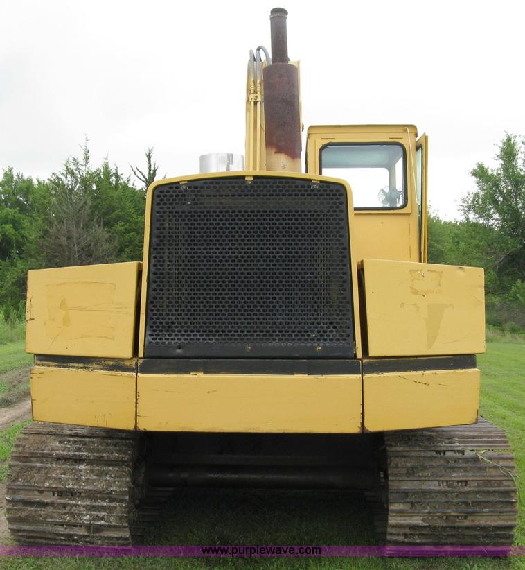 image for item 5033 1979 John Deere 690B excavator