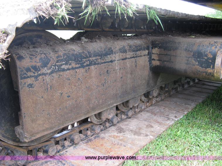 image for item 5033 1979 John Deere 690B excavator