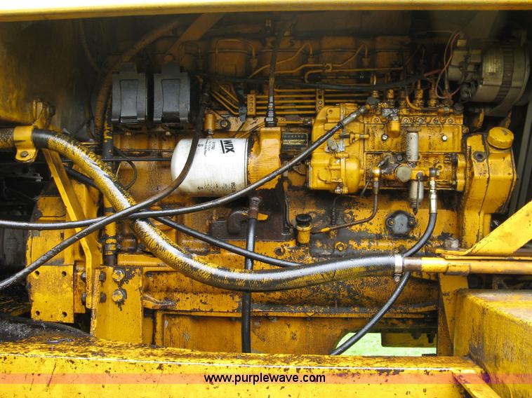 image for item 5033 1979 John Deere 690B excavator