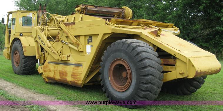 image for item 5034 1979 Fiat-Allis 161 paddle scraper