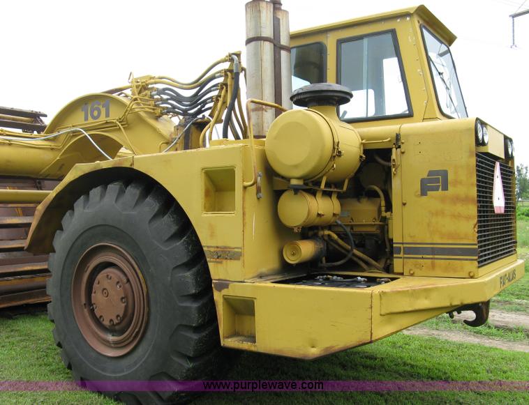 image for item 5034 1979 Fiat-Allis 161 paddle scraper