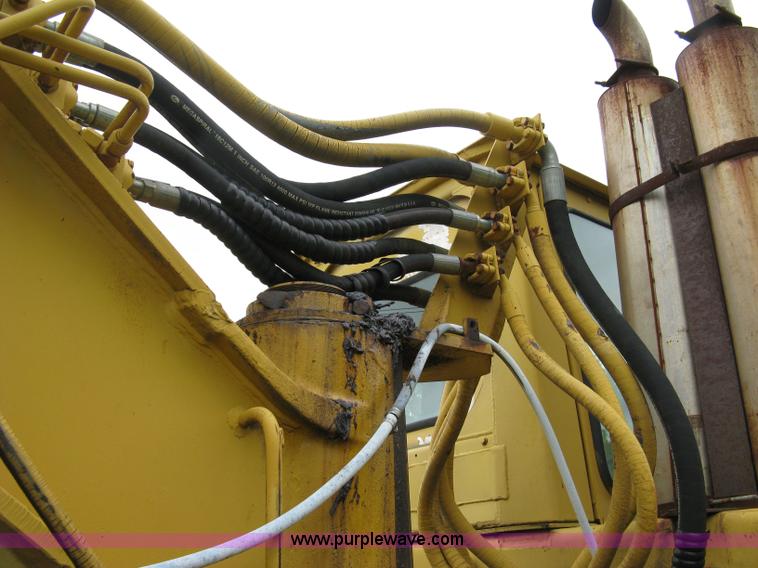 image for item 5034 1979 Fiat-Allis 161 paddle scraper