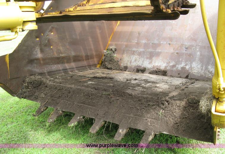 image for item 5034 1979 Fiat-Allis 161 paddle scraper