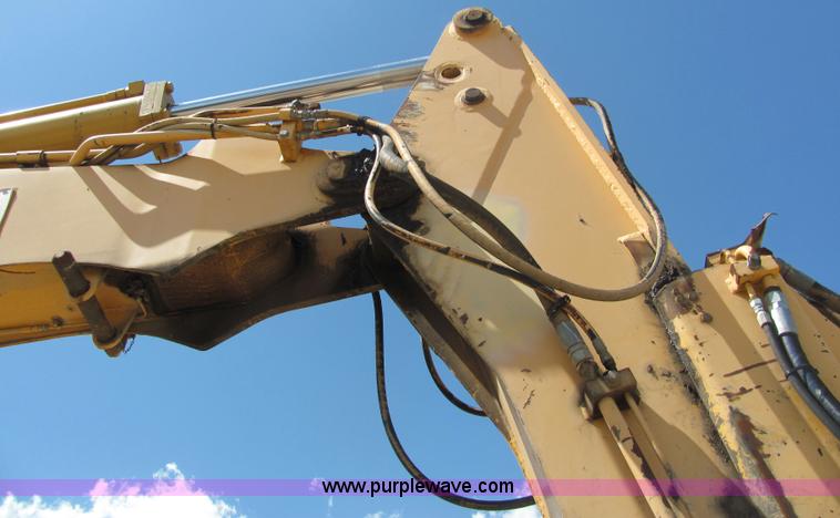 image for item 6667 1995 Badger 1085C excavator