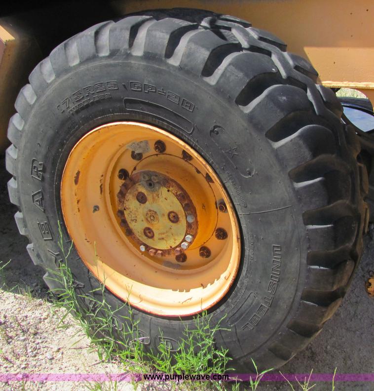 image for item 6667 1995 Badger 1085C excavator