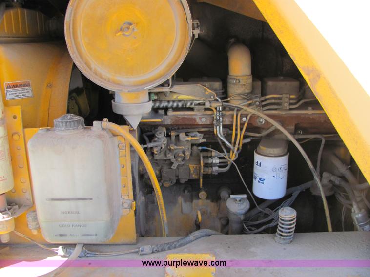 image for item 6667 1995 Badger 1085C excavator