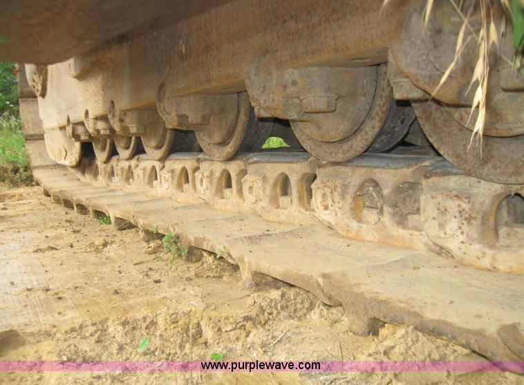 image for item 7211 1971 Caterpillar D8H dozer