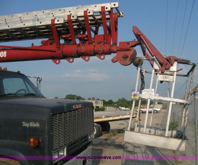 image for item 7235 1989 GMC Topkick C7D042 ladder truck