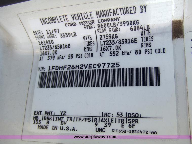 image for item 2093 1997 Ford F250 pickup truck with Shoreline Animobile animal transport boxes