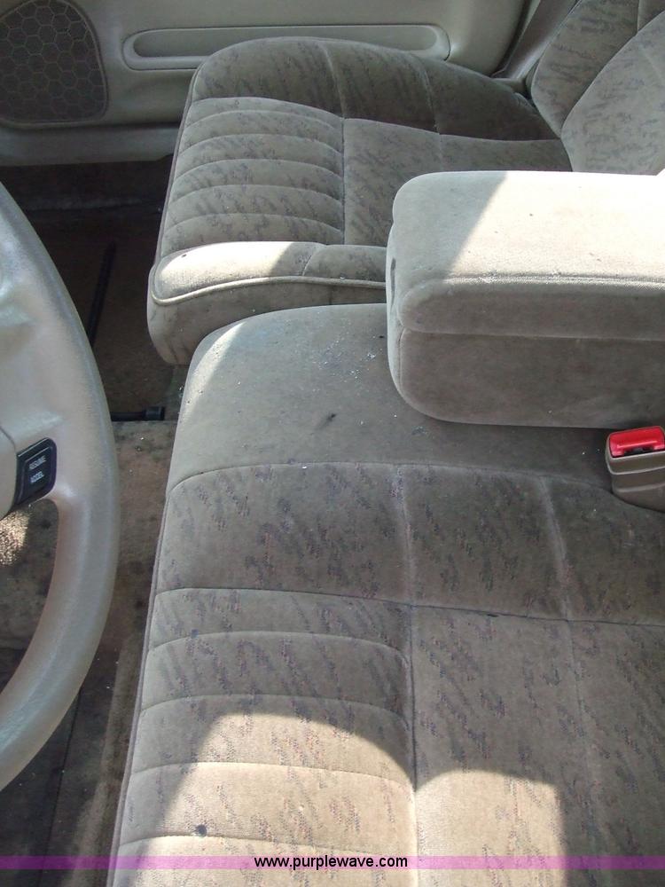 image for item 2094 2000 Chevrolet Impala