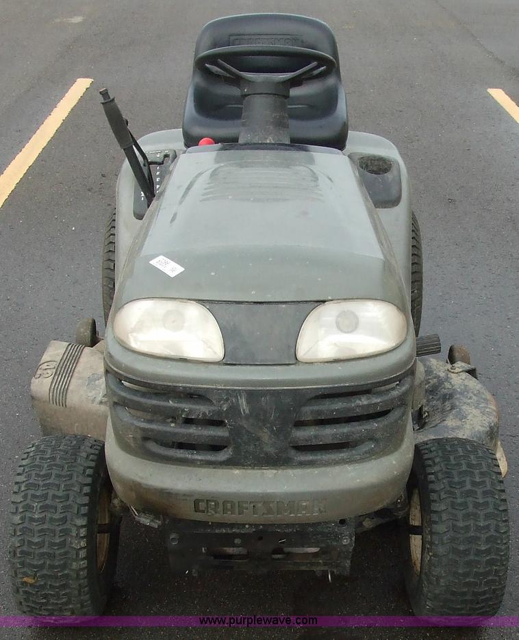image for item 2096 Craftsman LT2000 42" riding mower