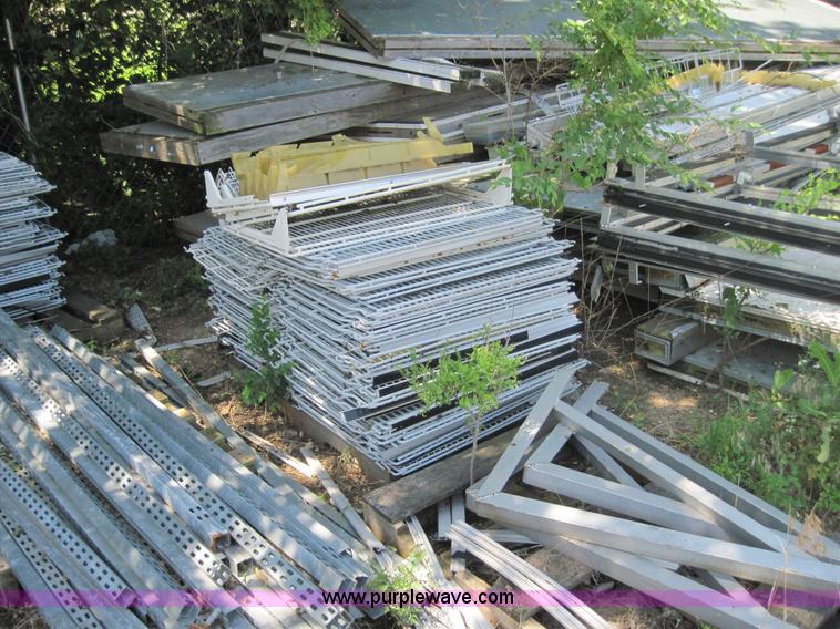 image for item 3001 Large walk-in cooler