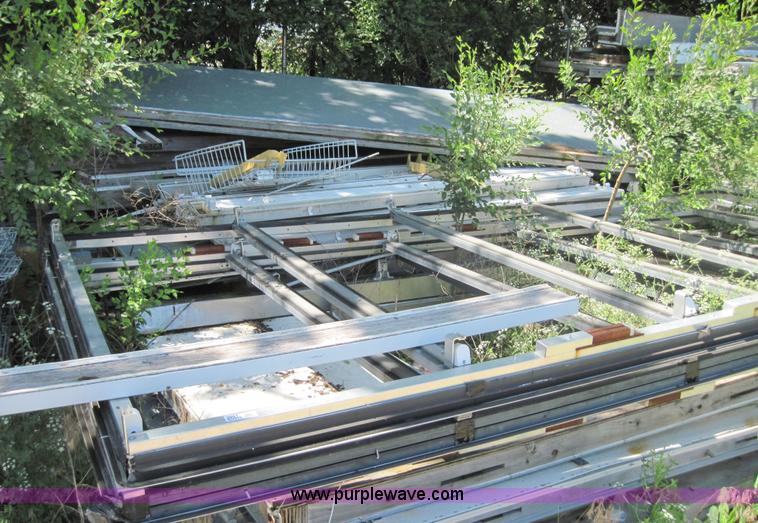 image for item 3001 Large walk-in cooler