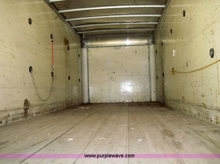 image for item 3003 1986 GMC Topkick C7D042 24' box truck