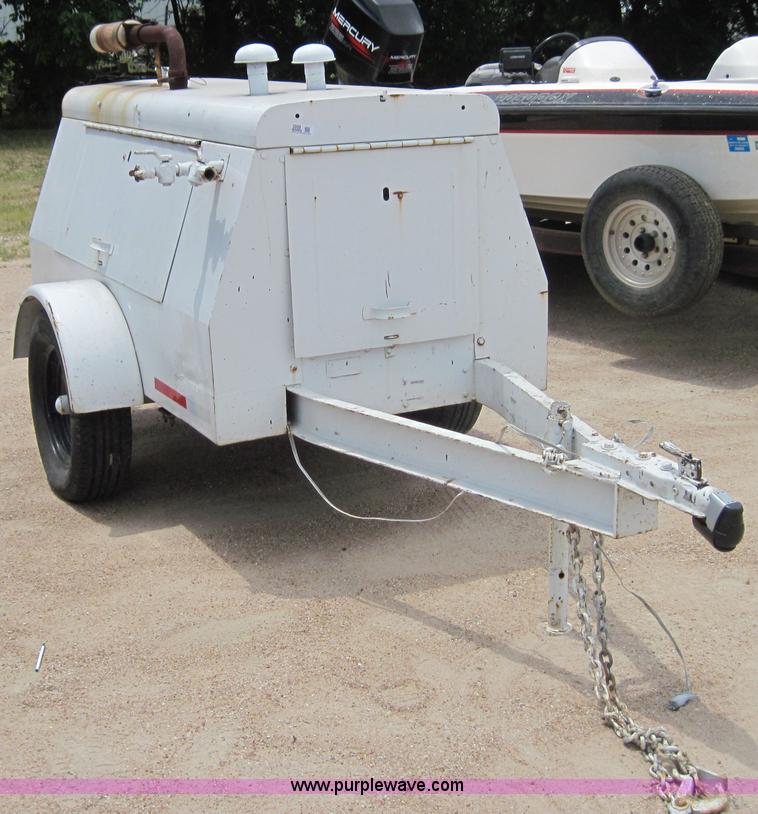image for item 3008 Mobile air compressor