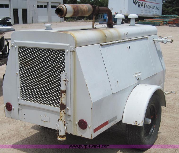 image for item 3008 Mobile air compressor
