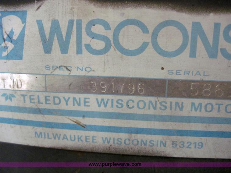 image for item 3010 Heckendorn 84" cut riding mower