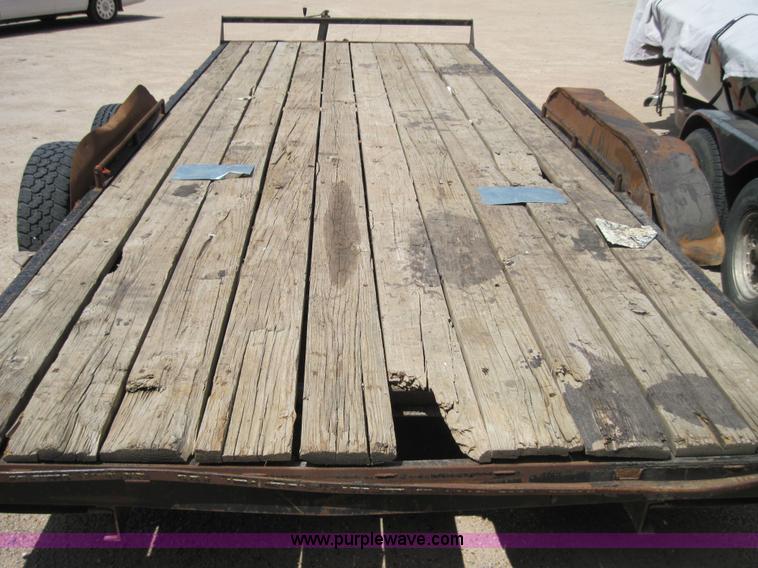 image for item 3016 1999 Besler 18' car trailer