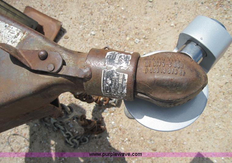 image for item 3016 1999 Besler 18' car trailer