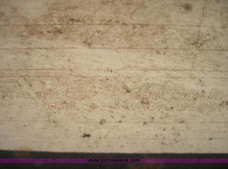 image for item 3016 1999 Besler 18' car trailer