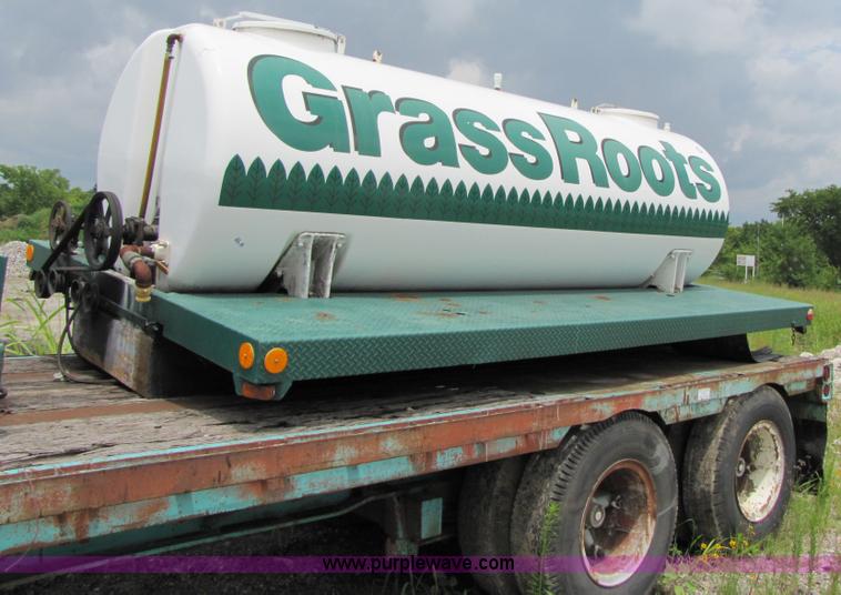 image for item 3507 Dual tank chemical mixer tank on truck bed