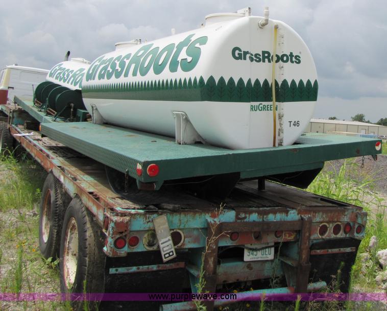image for item 3507 Dual tank chemical mixer tank on truck bed