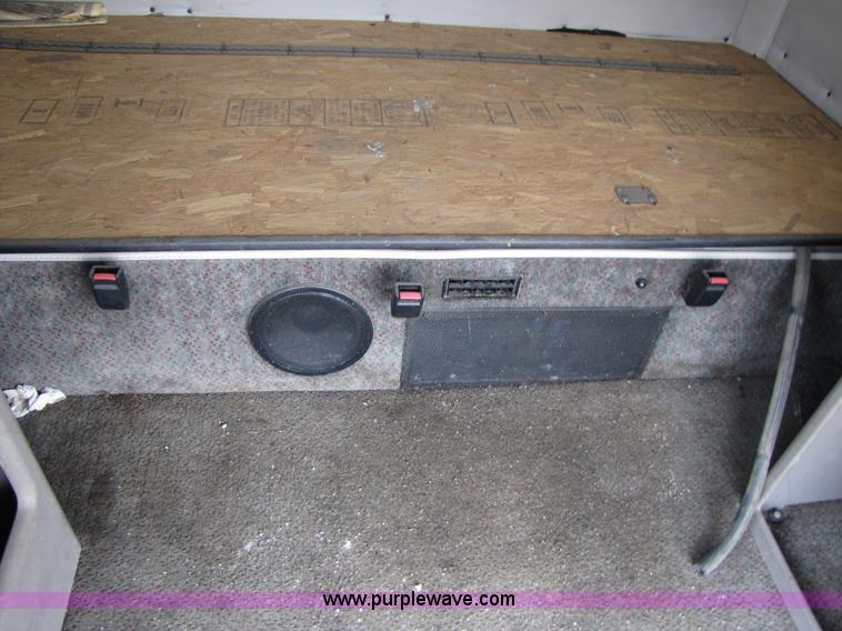 image for item 3508 Mack semi stand up sleeper cab