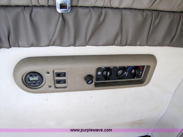 image for item 3508 Mack semi stand up sleeper cab