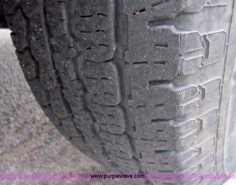 image for item 4642 1996 Ford F150 XLT pickup truck