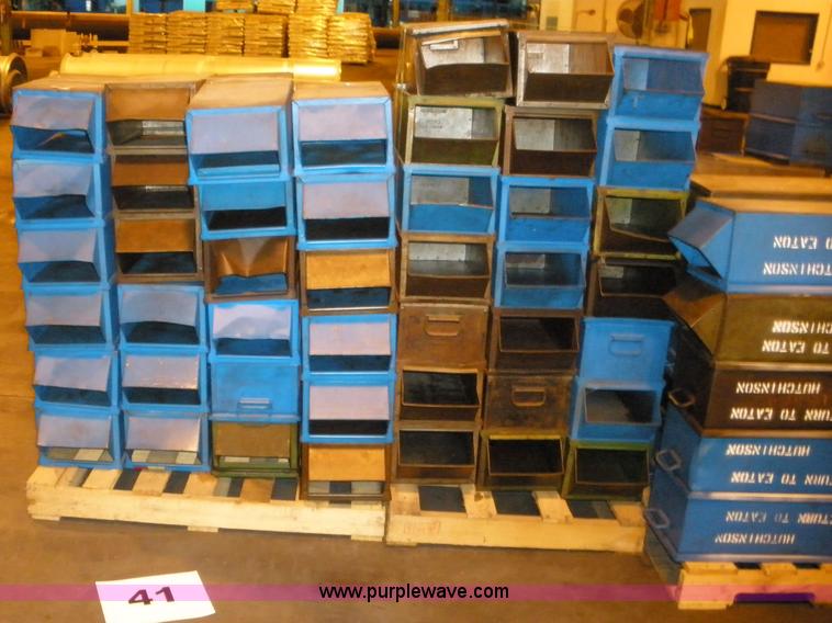 image for item 6247 Assorted containers