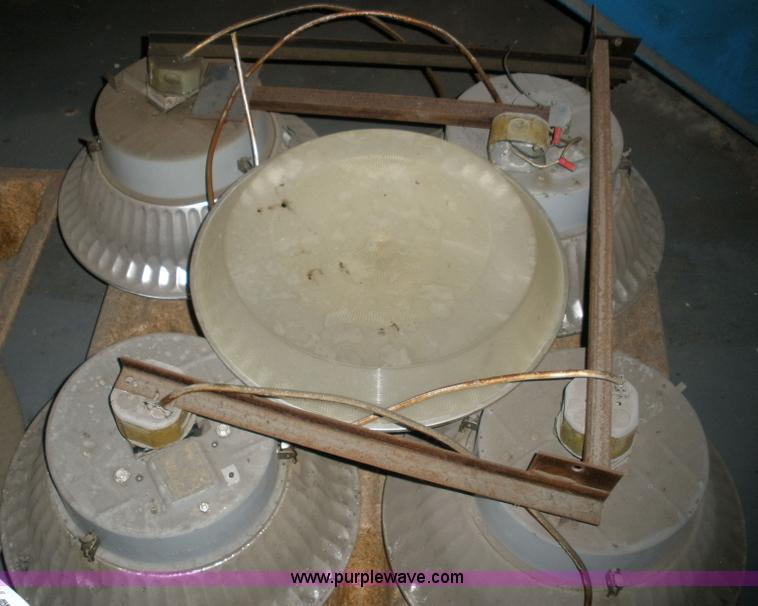 image for item 6250 Assorted metal halide lights