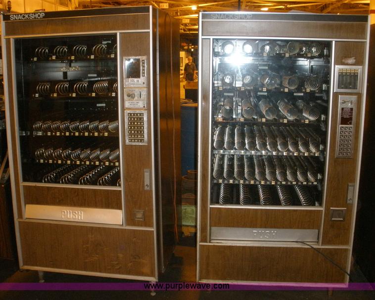 image for item 6264 Two vending machines