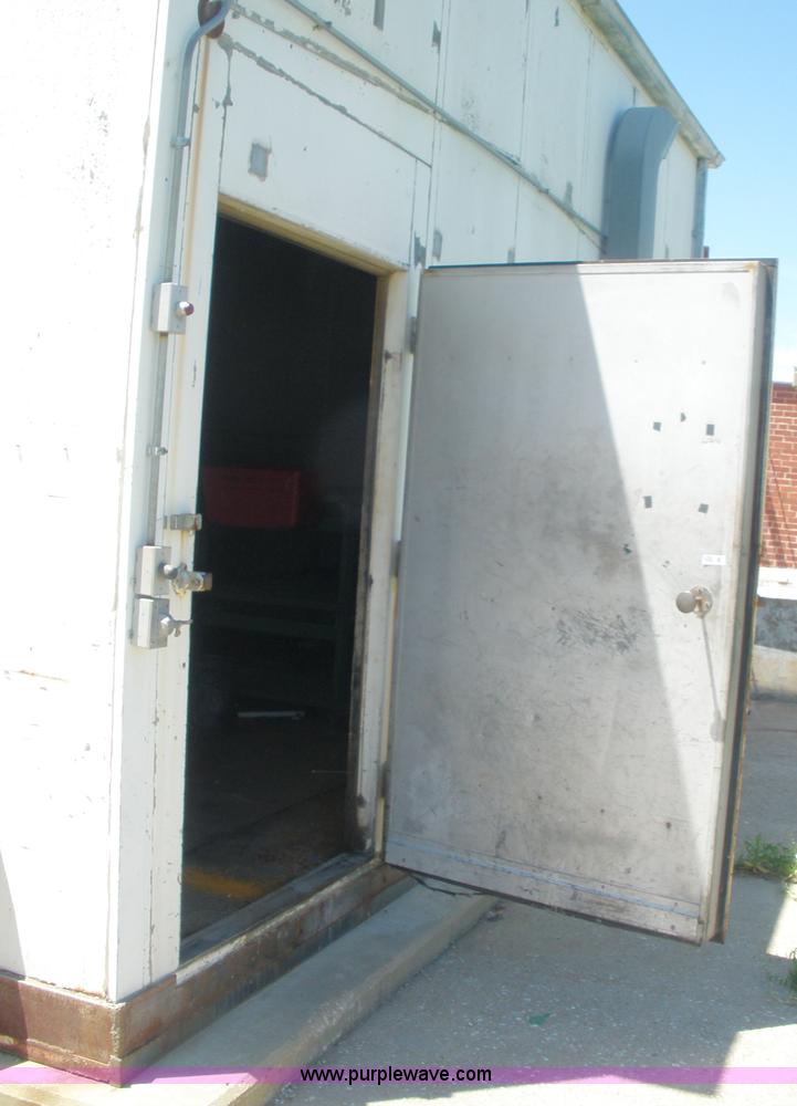 image for item 6266 17' x 20' steel containment building