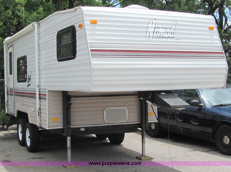 image for item 6510 1994 Nomad 21' fifth wheel travel trailer