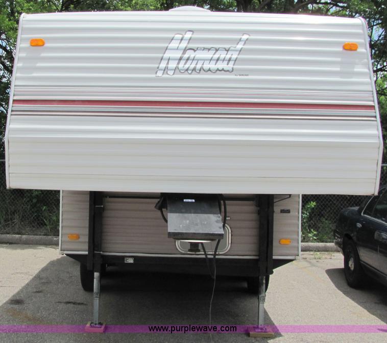 image for item 6510 1994 Nomad 21' fifth wheel travel trailer
