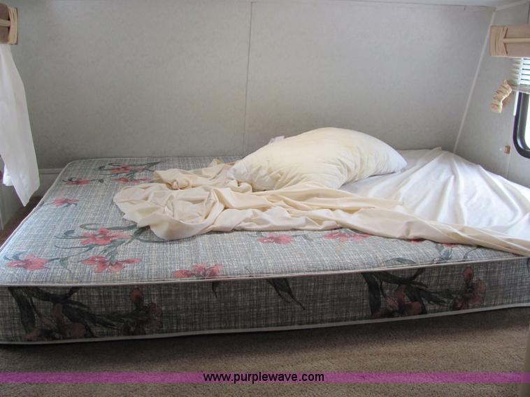 image for item 6510 1994 Nomad 21' fifth wheel travel trailer