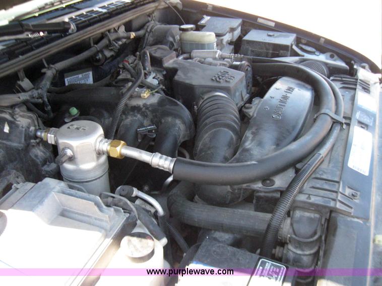 image for item 7214 1999 Chevrolet S10 pickup truck