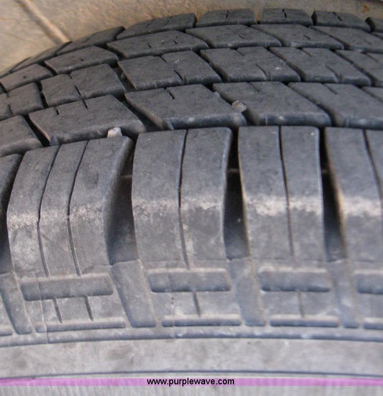 image for item 7214 1999 Chevrolet S10 pickup truck