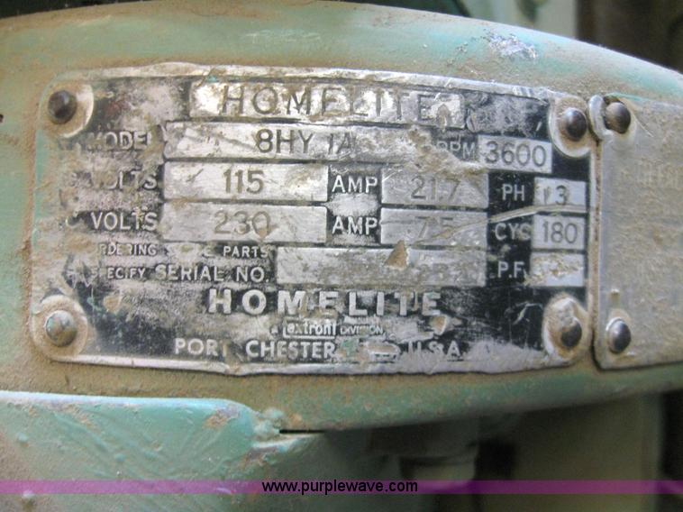 image for item 7223 Homelite generator