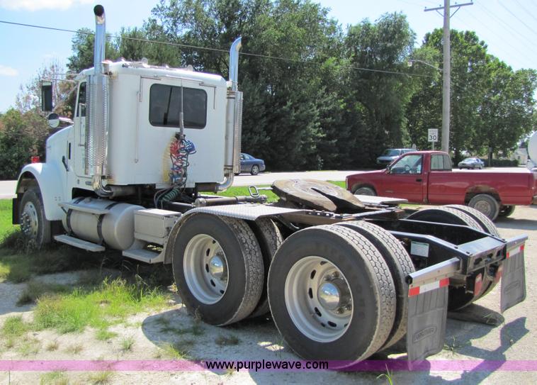 image for item 2287 2004 Freightliner conventional FLD120 semi truck