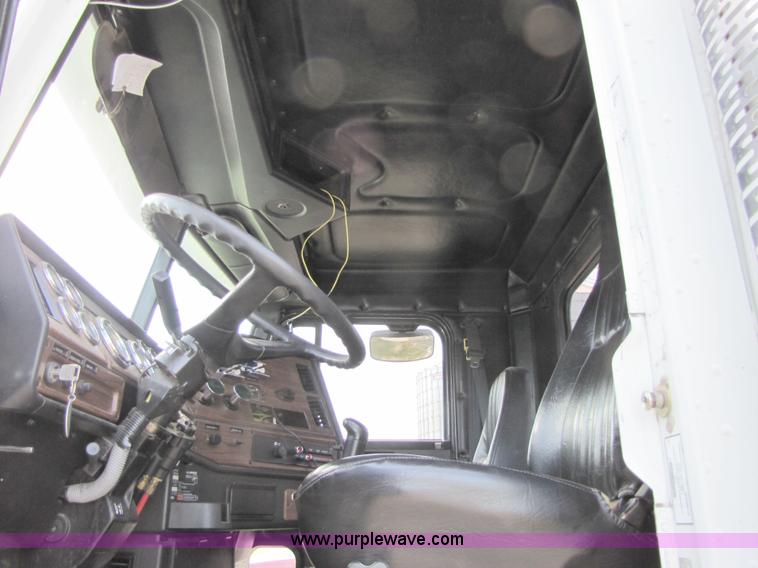 image for item 2287 2004 Freightliner conventional FLD120 semi truck