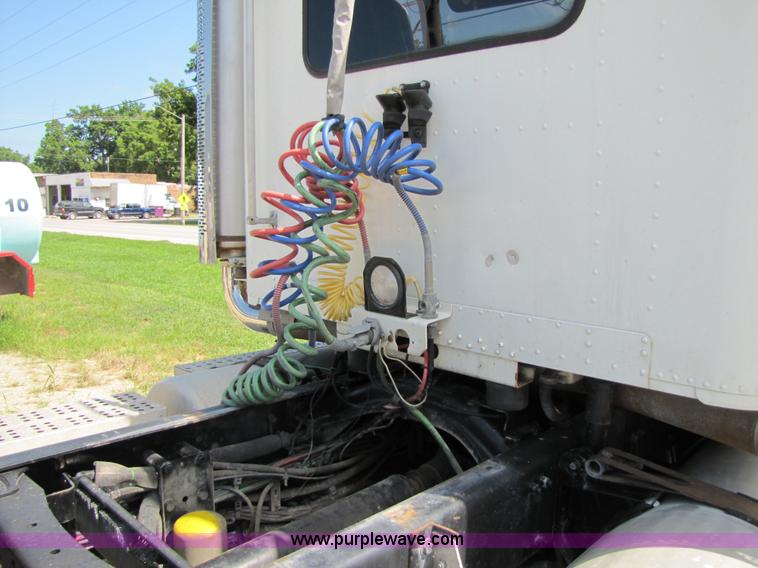 image for item 2287 2004 Freightliner conventional FLD120 semi truck