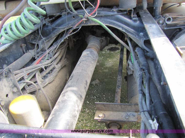 image for item 2287 2004 Freightliner conventional FLD120 semi truck