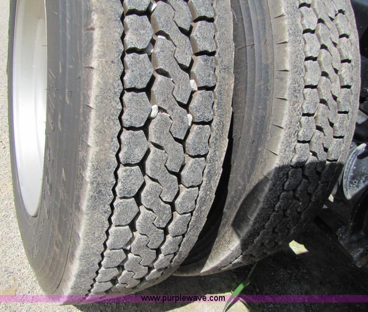 image for item 2287 2004 Freightliner conventional FLD120 semi truck