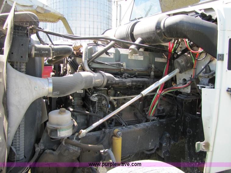 image for item 2287 2004 Freightliner conventional FLD120 semi truck